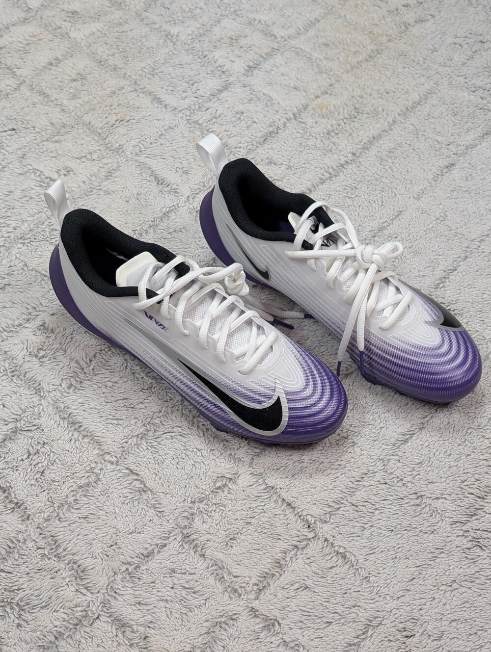 Nike Vapor Speed 3 White Court Purple Football Cleats Mens Sz 8.5 HM8849-101 NEW